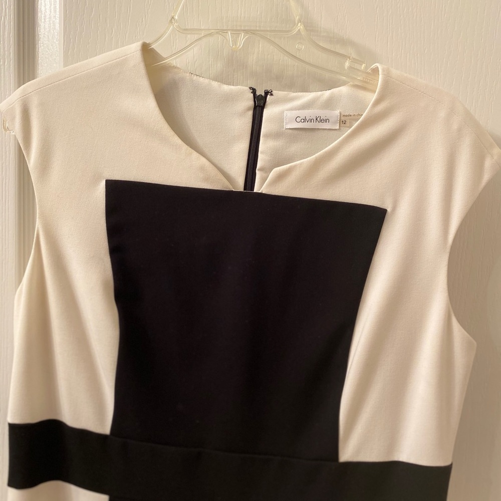 CALVIN KLEIN DRESS - Picture 7 of 7